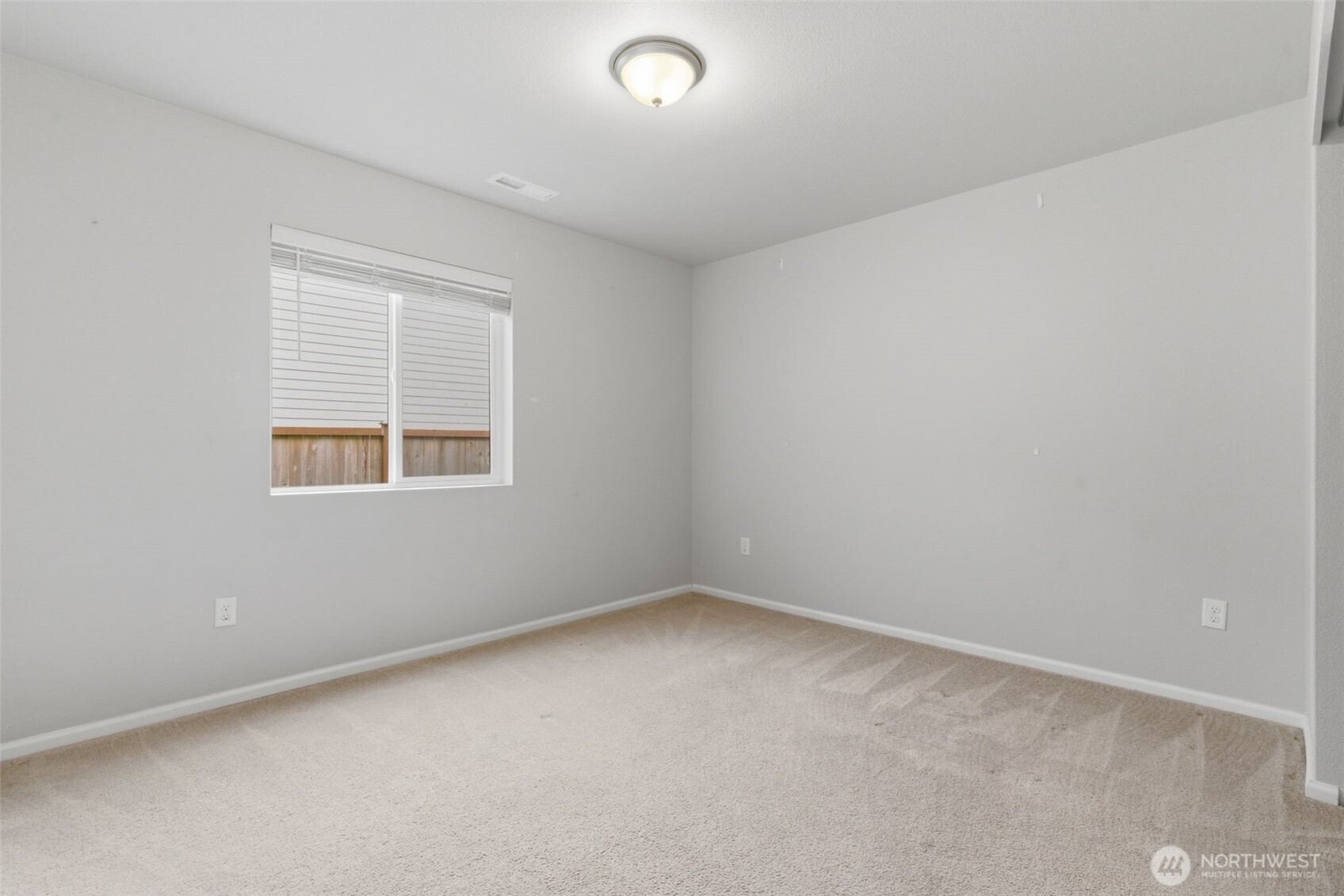 430 Ne Ridge Point Boulevard Property Photo 9