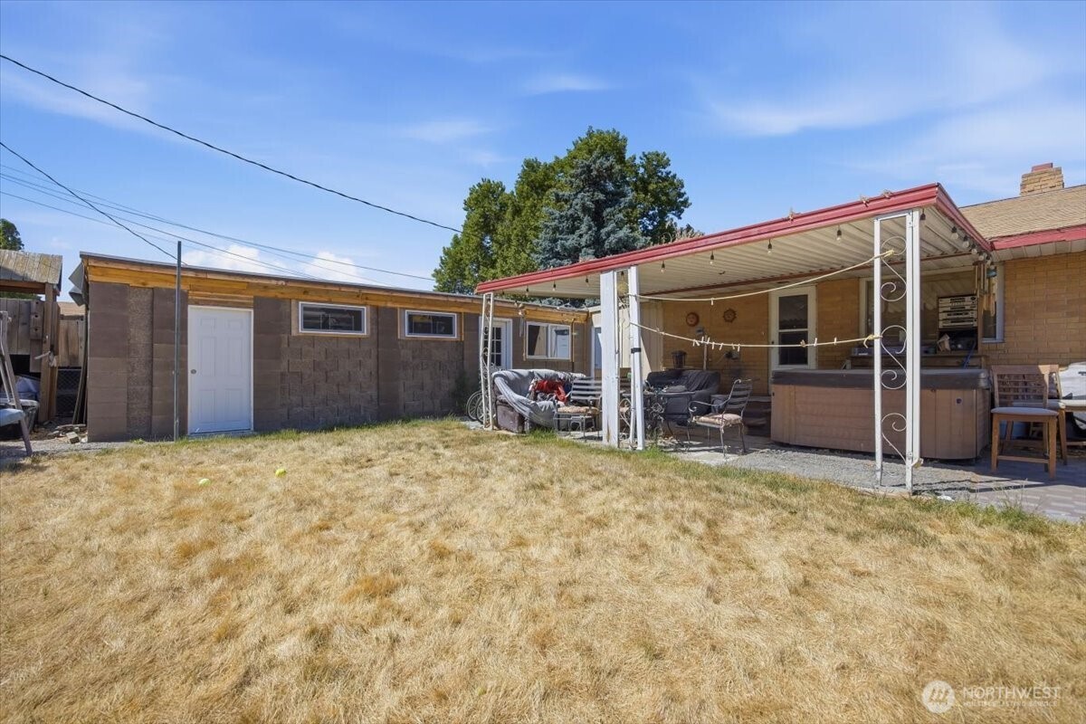 20 N Neel Street Property Photo 25