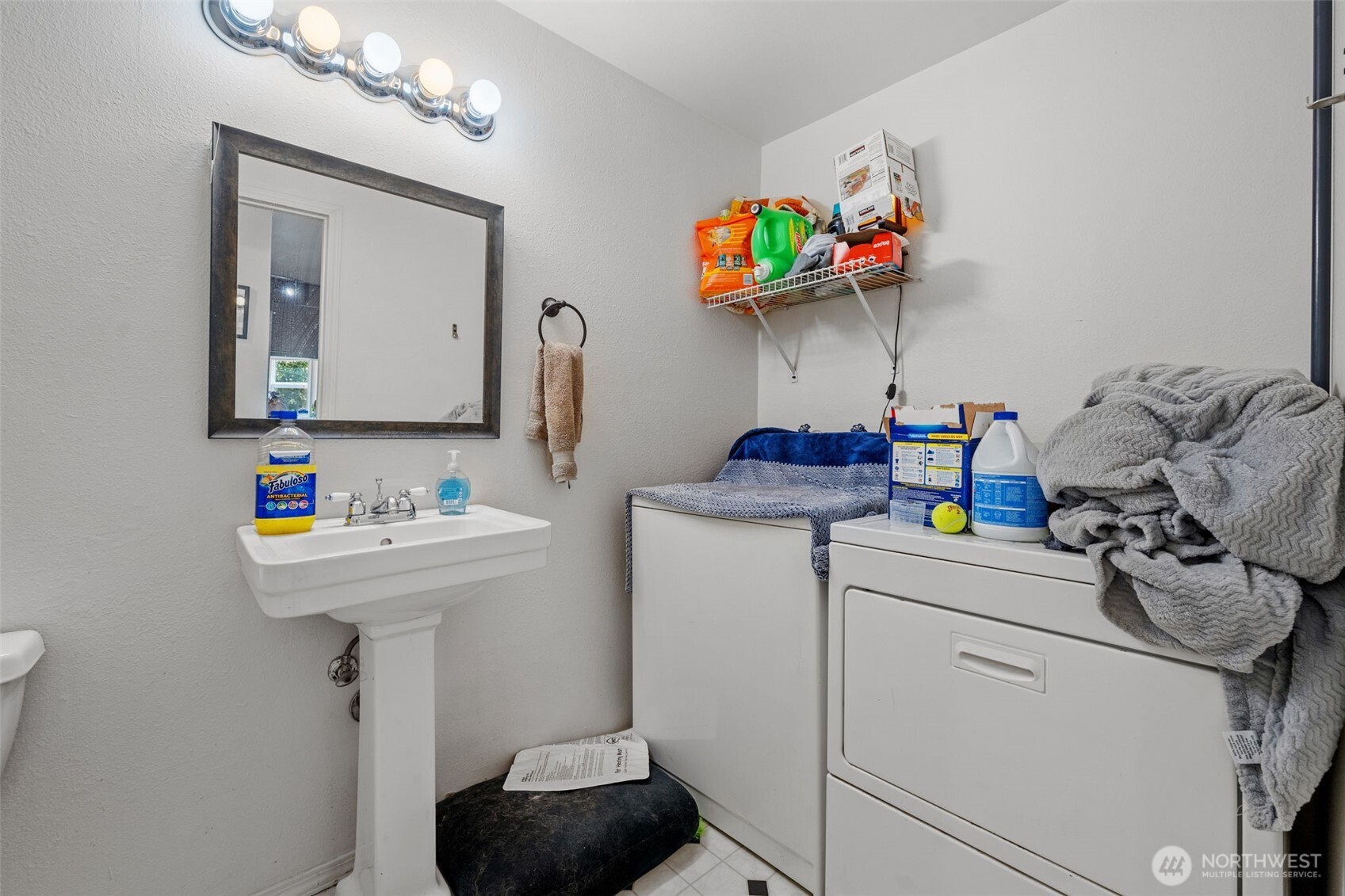 2118 160th Place Property Photo 6