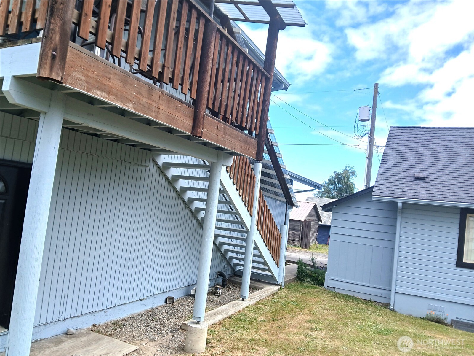 616 S Race Street Property Photo 8