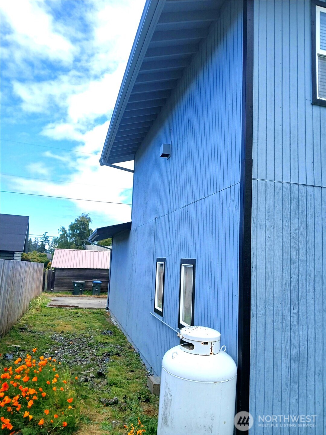 616 S Race Street Property Photo 9