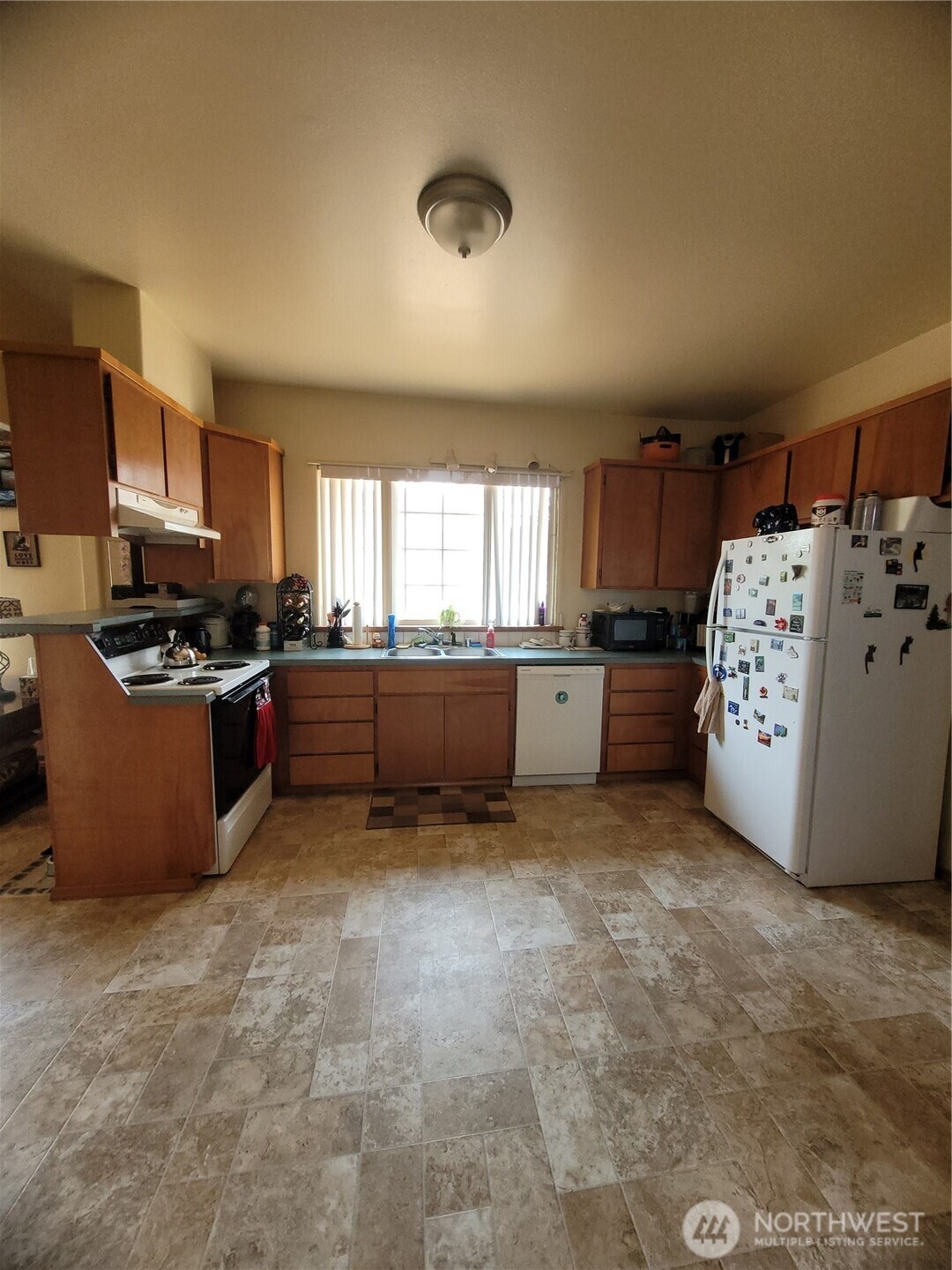 616 S Race Street Property Photo 19