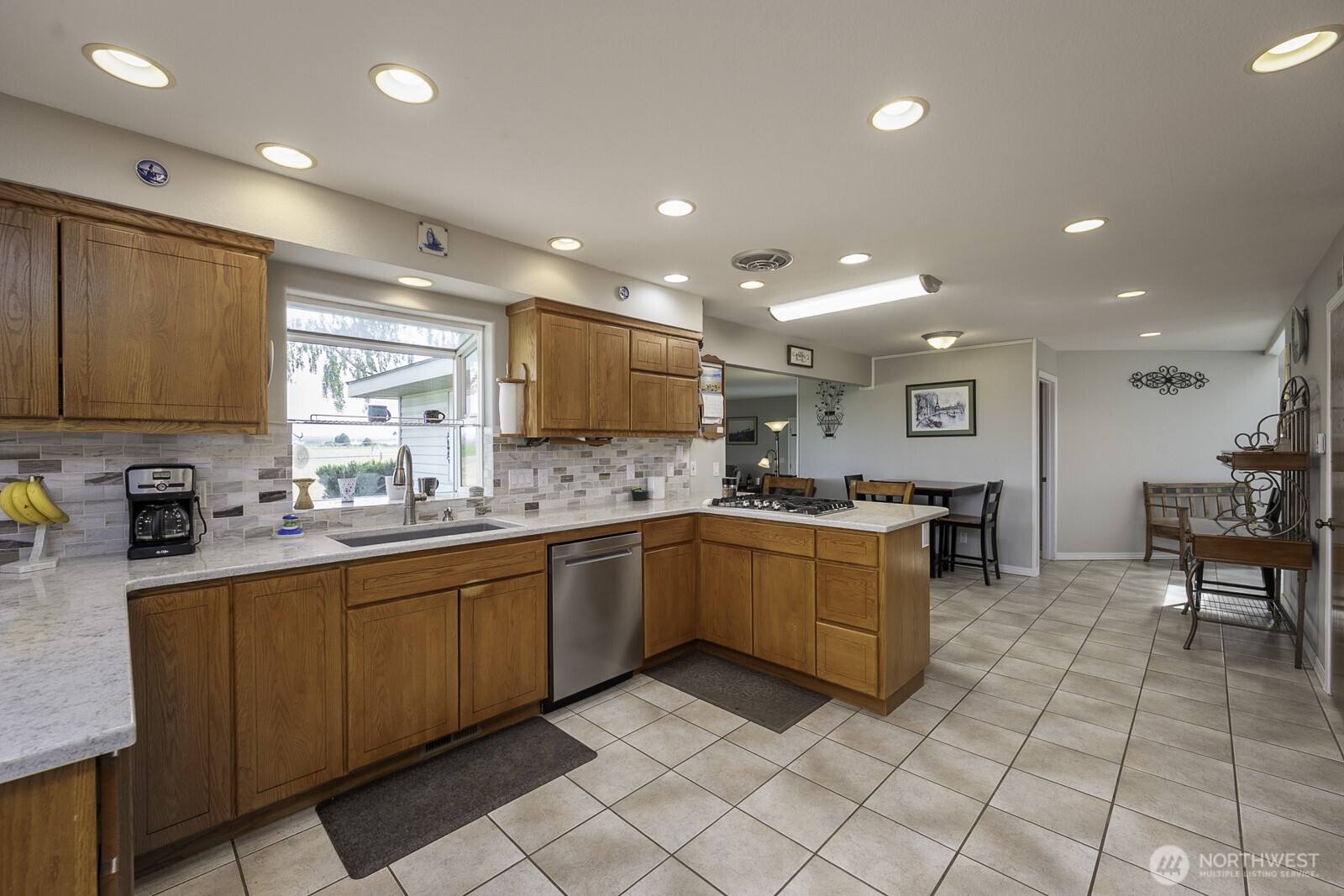 13373 Adams Road Property Photo 9