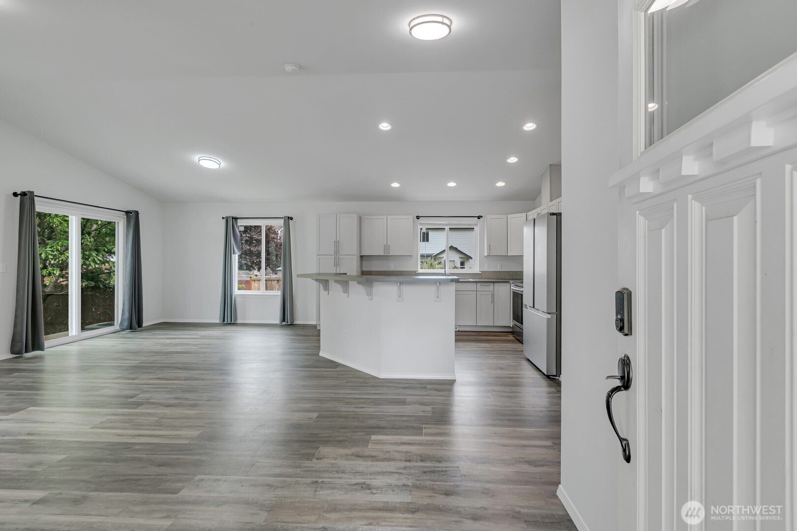 7215 36th Street Property Photo 2