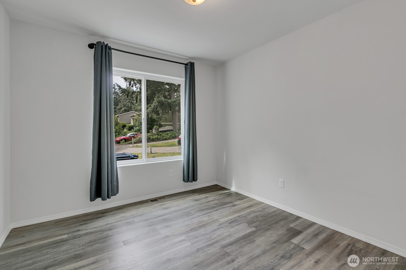 7215 36th Street Property Photo 11