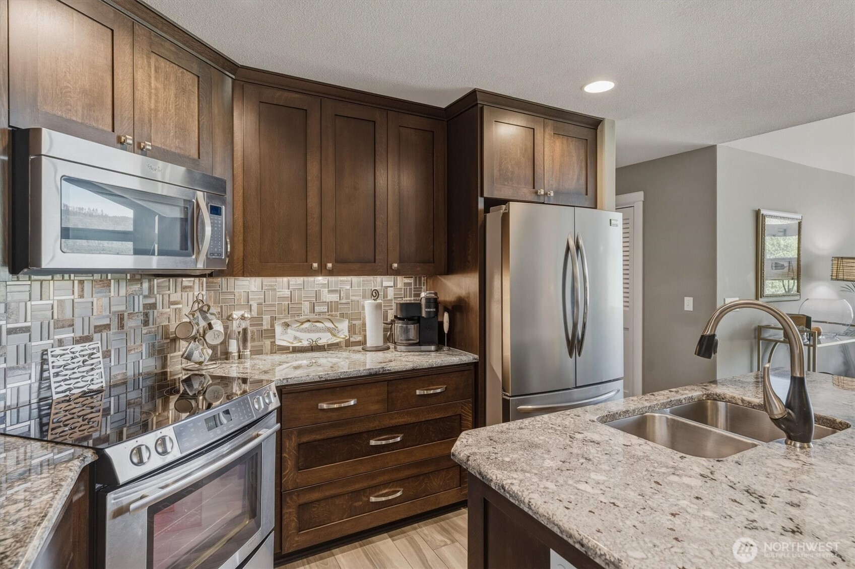 268 S Welcome Slough Road Property Photo 9