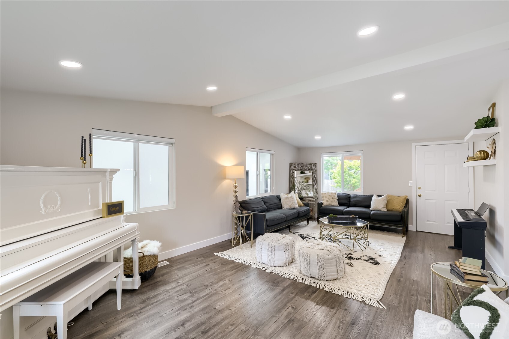 106 119th Street Property Photo 4