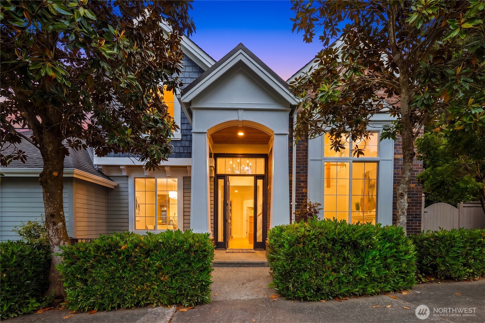 1823 145th Place Property Photo 3