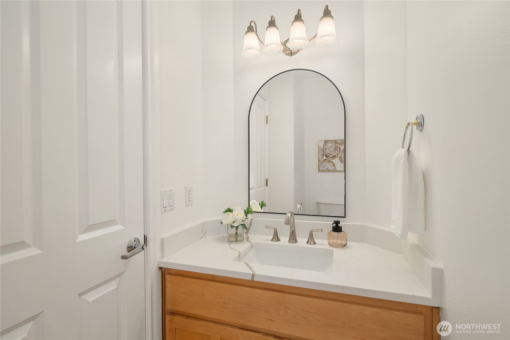 1823 145th Place Property Photo 10