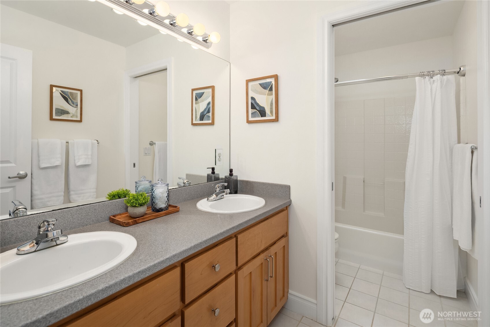 1823 145th Place Property Photo 32