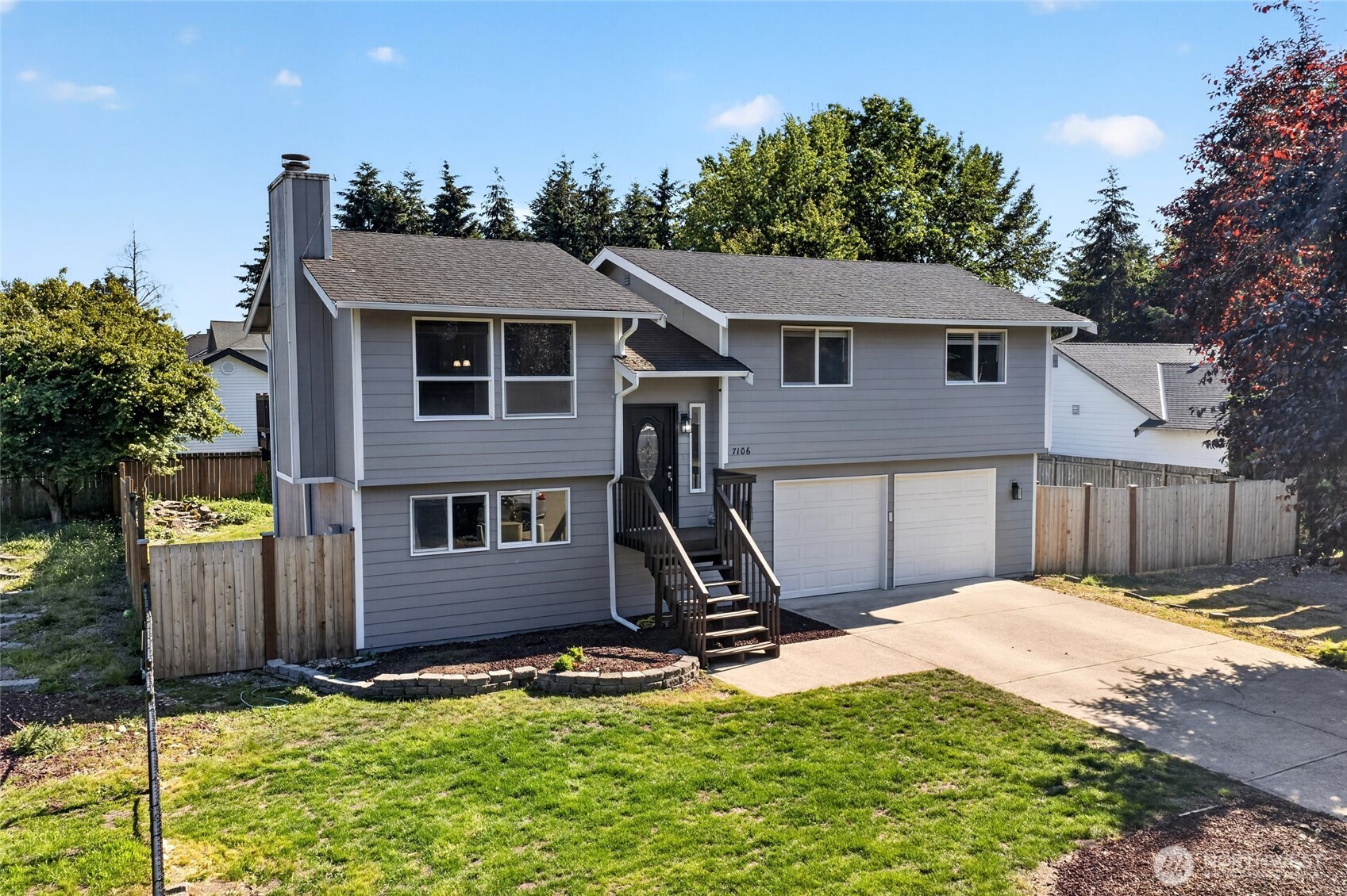7106 190th Street Ct Property Photo 1