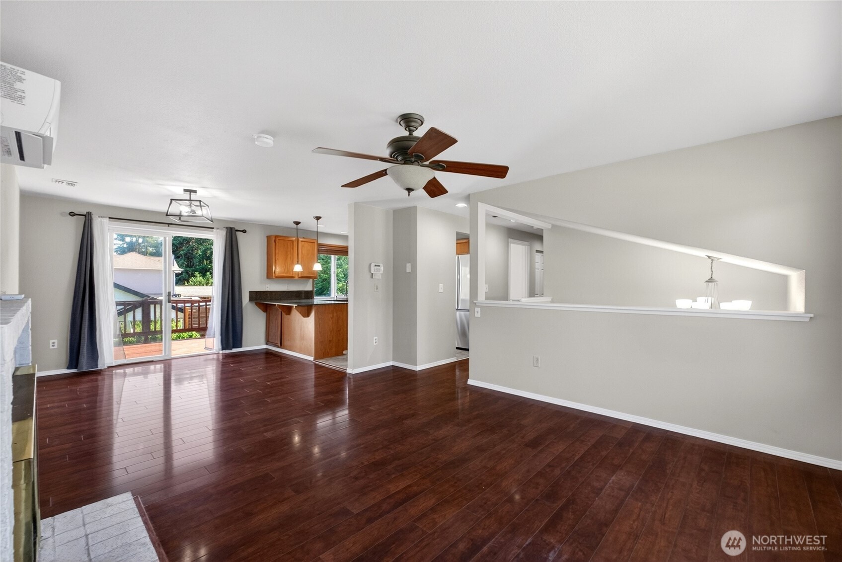 7106 190th Street Ct Property Photo 14