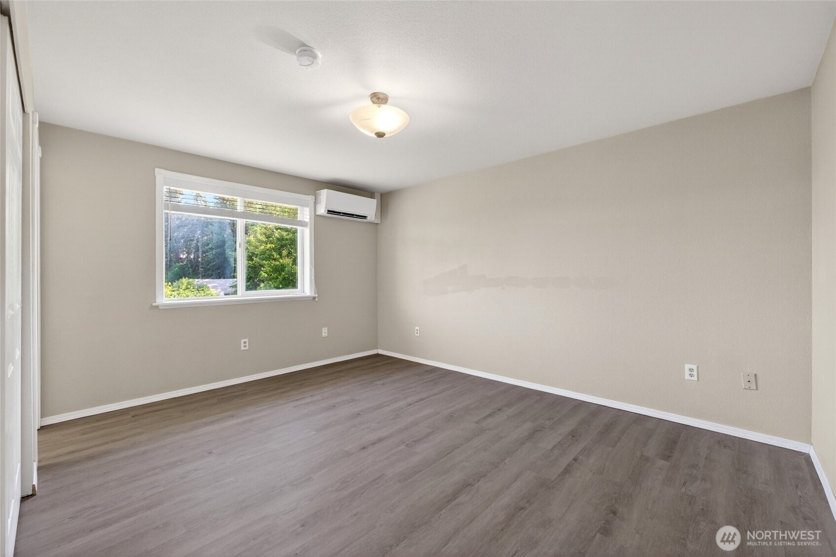 7106 190th Street Ct Property Photo 22