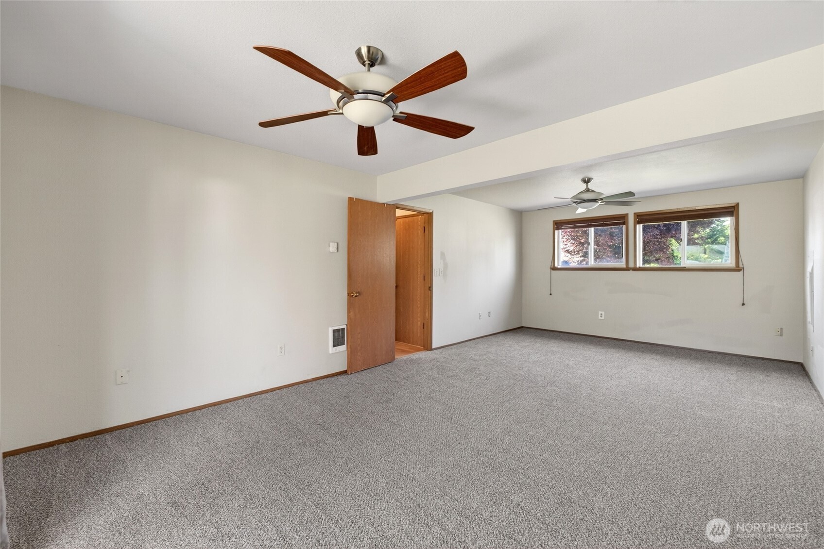 7106 190th Street Ct Property Photo 30