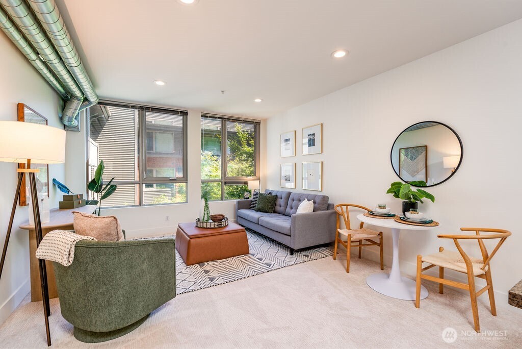 530 Broadway 311 Property Photo 4
