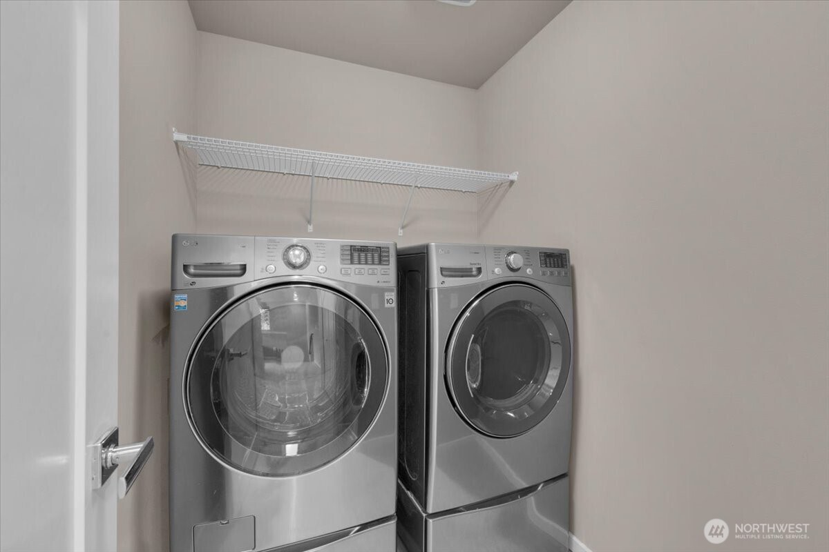 3907 168th Place Property Photo 16