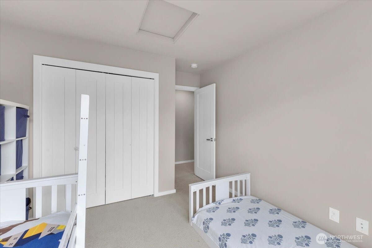 3907 168th Place Property Photo 22