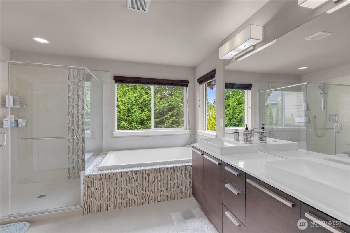 3907 168th Place Property Photo 30