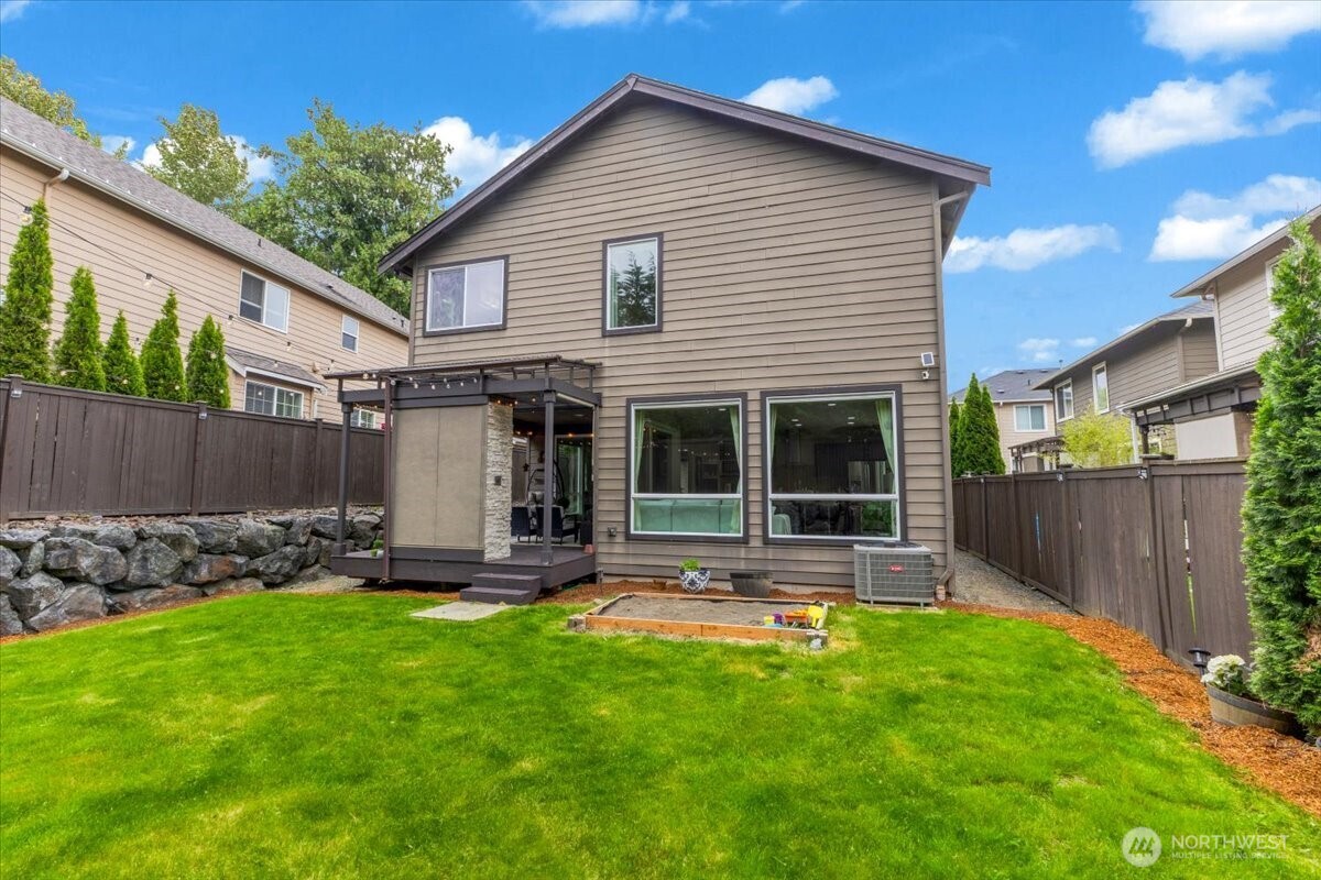 3907 168th Place Property Photo 33