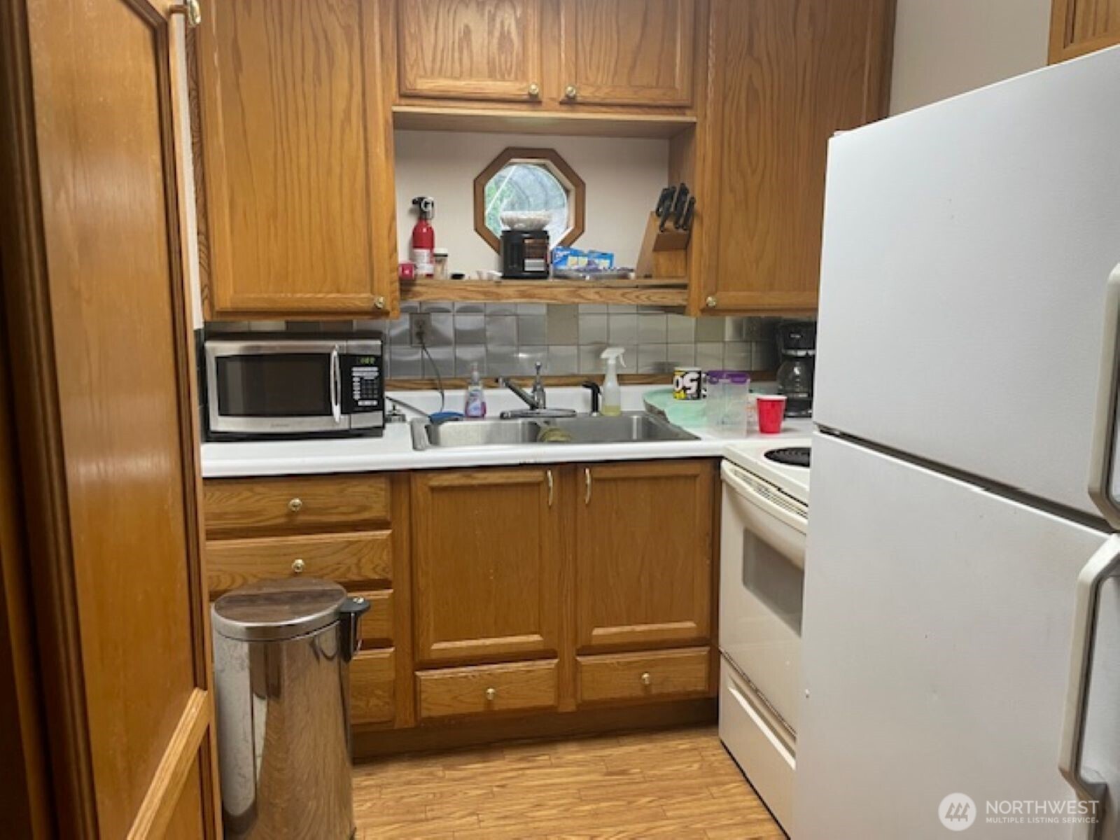 2404 Bay Avenue Property Photo 19