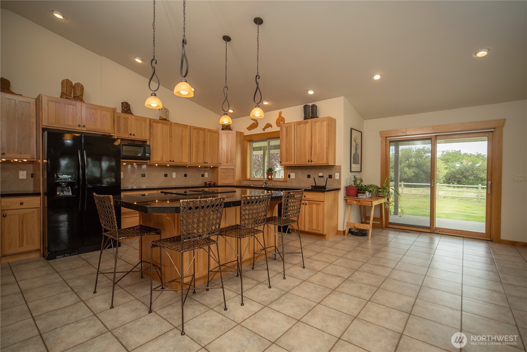360 Double Creek Lane Property Photo 8