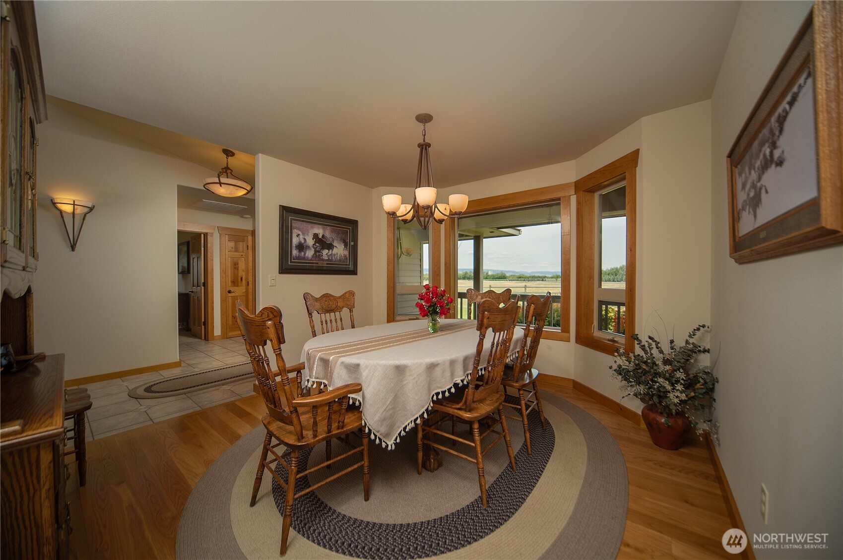 360 Double Creek Lane Property Photo 10