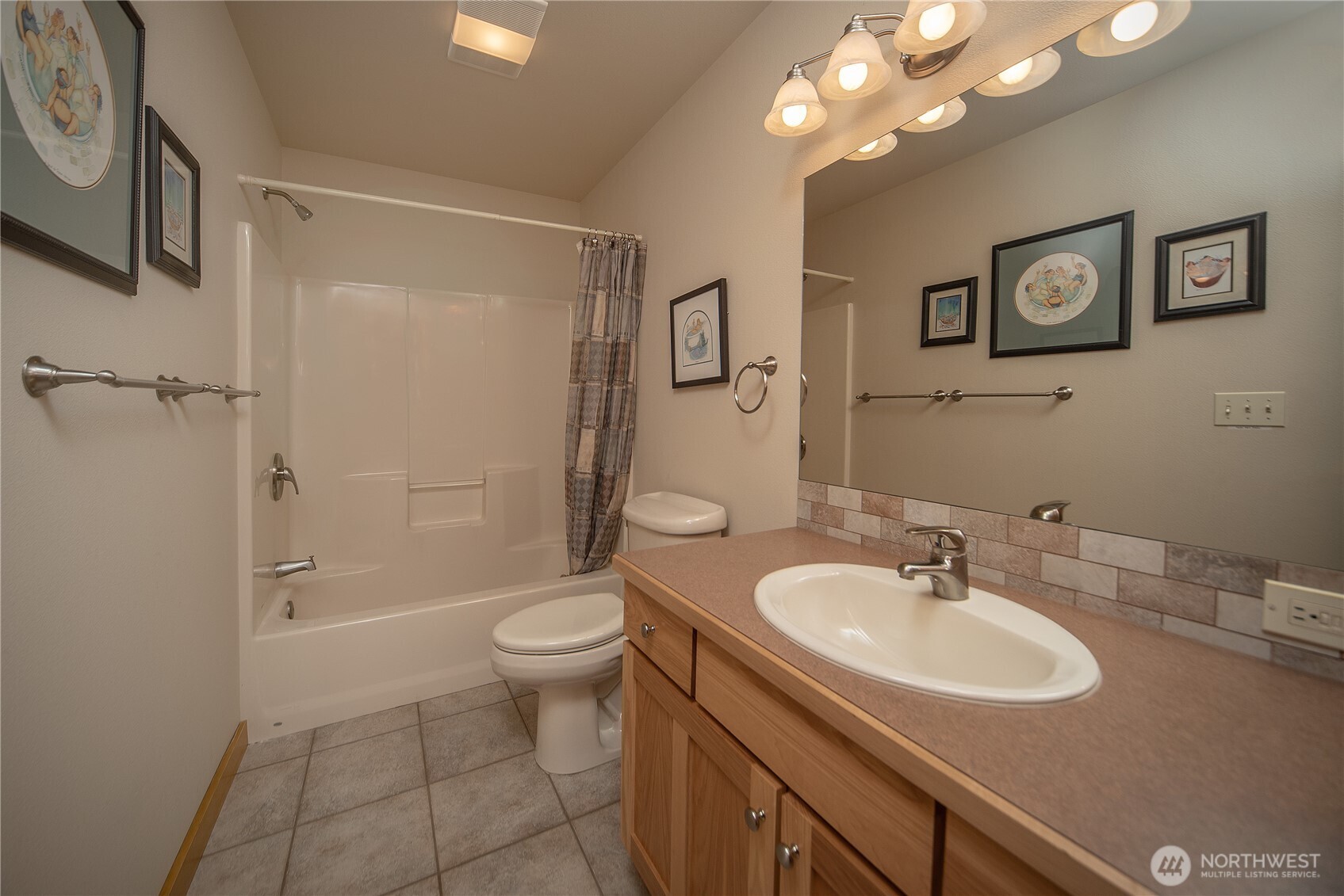 360 Double Creek Lane Property Photo 18