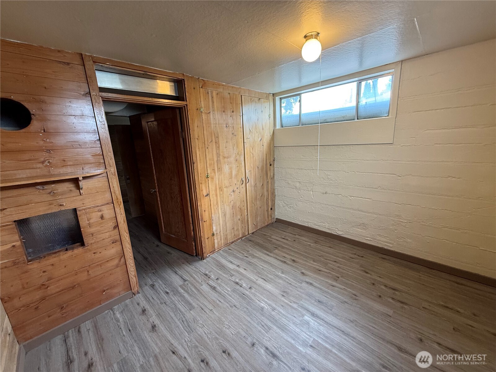 312 S Ash Street Property Photo 25