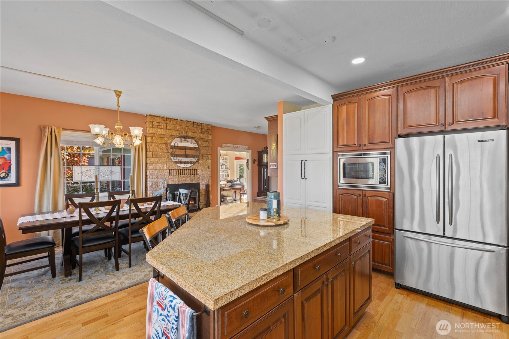 5015 L Place Property Photo 10