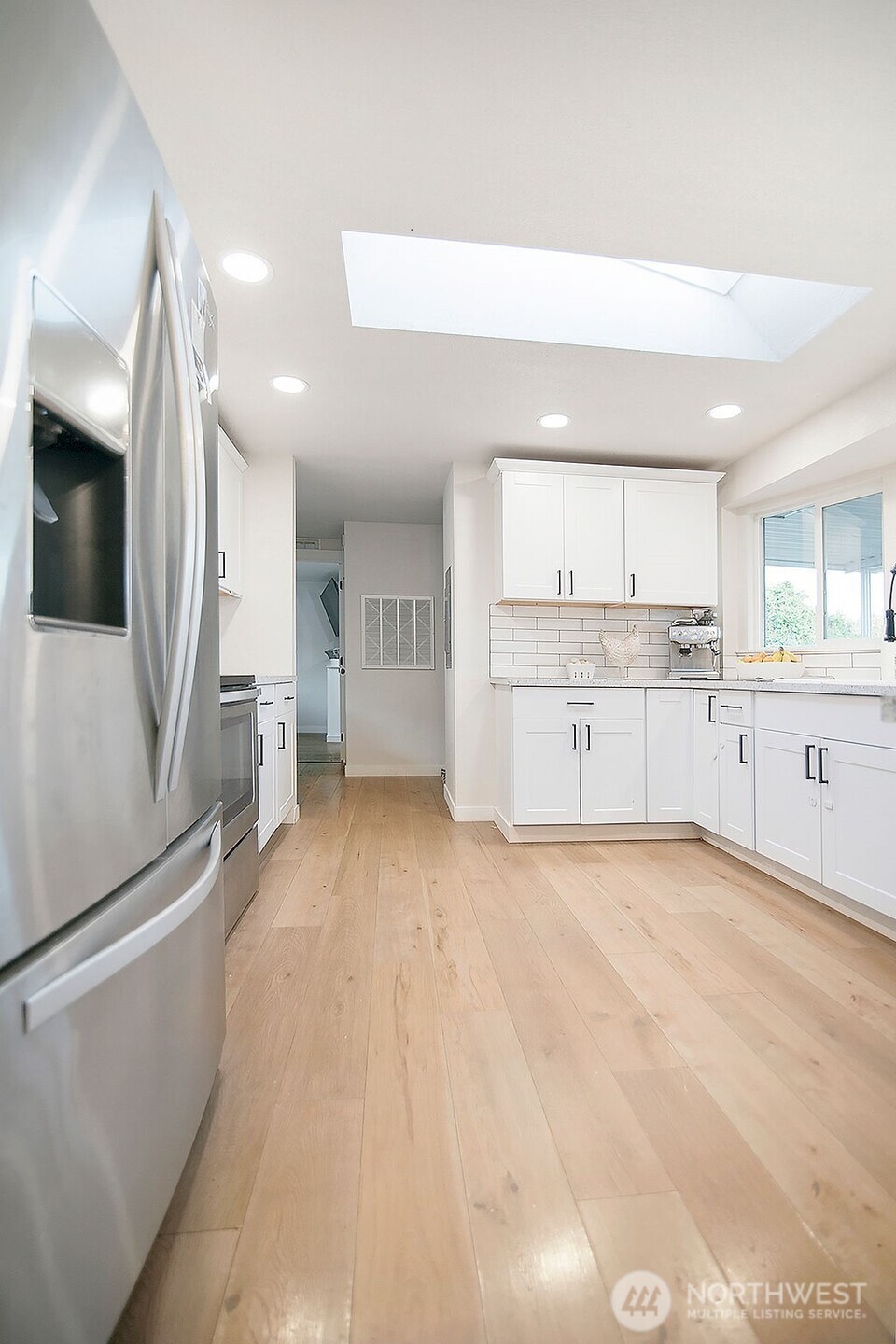 11845 School Land Road Property Photo 7