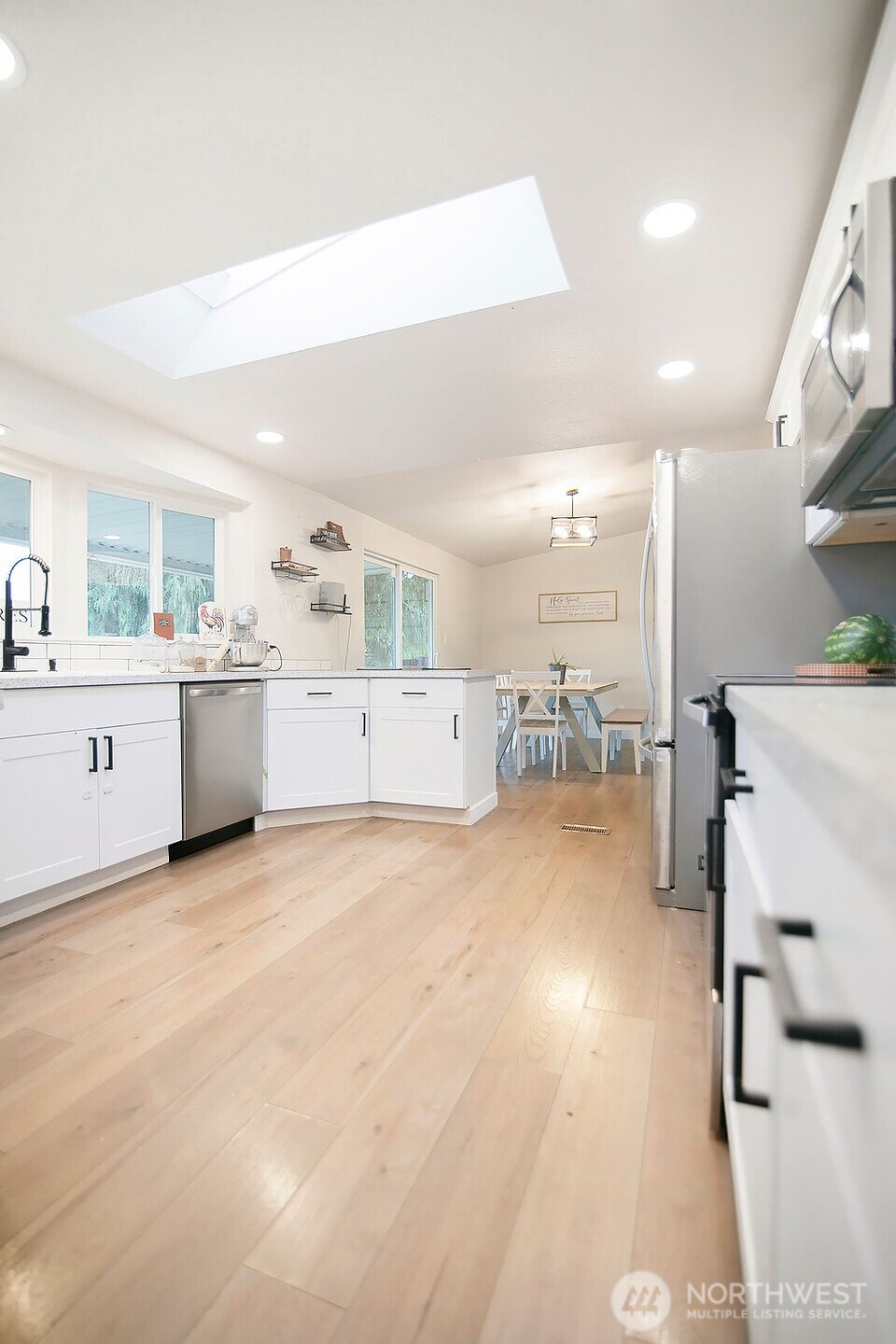 11845 School Land Road Property Photo 9