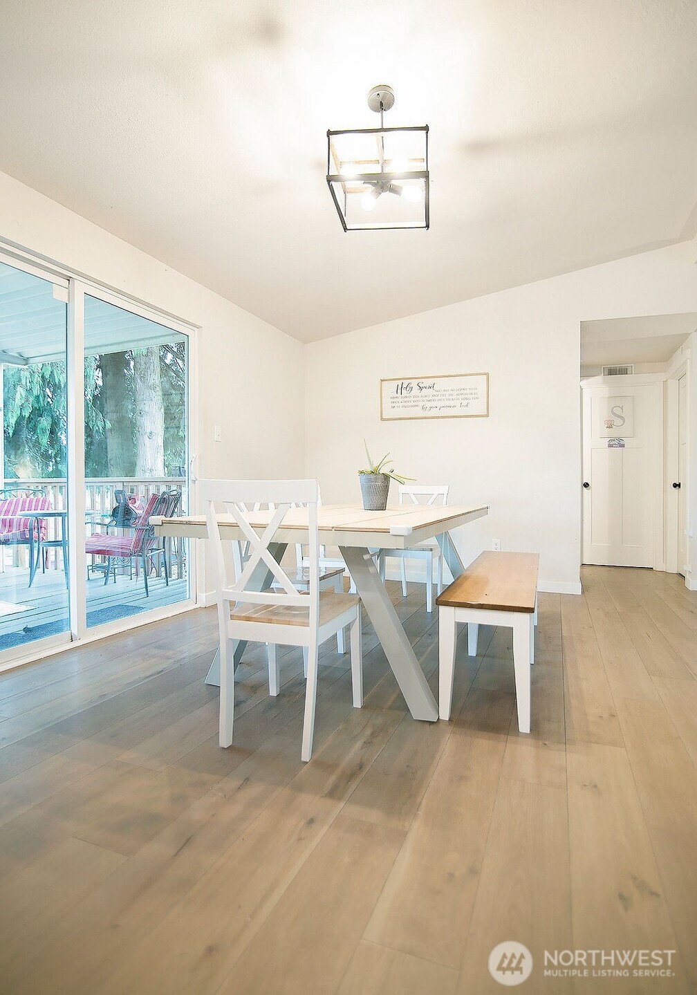 11845 School Land Road Property Photo 14