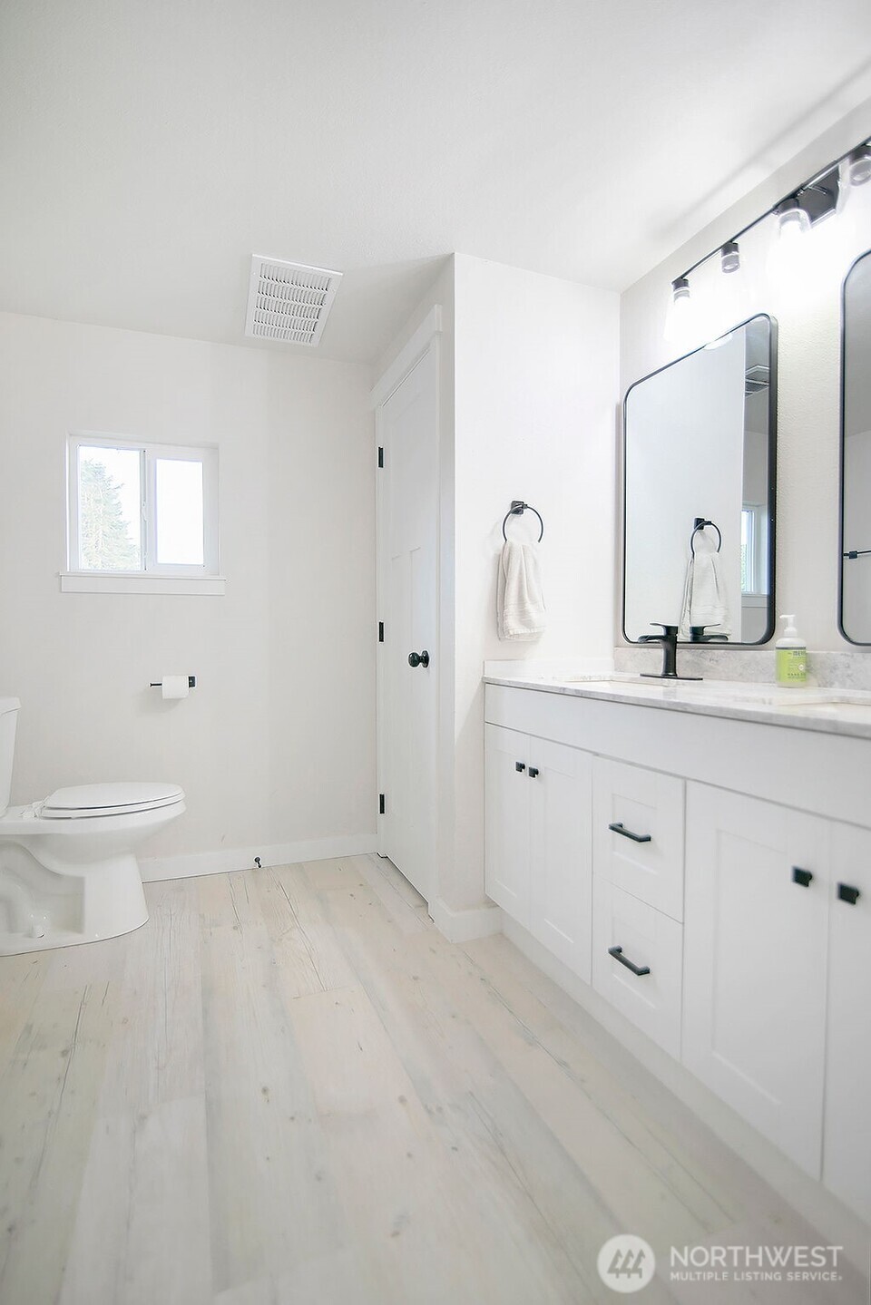 11845 School Land Road Property Photo 19