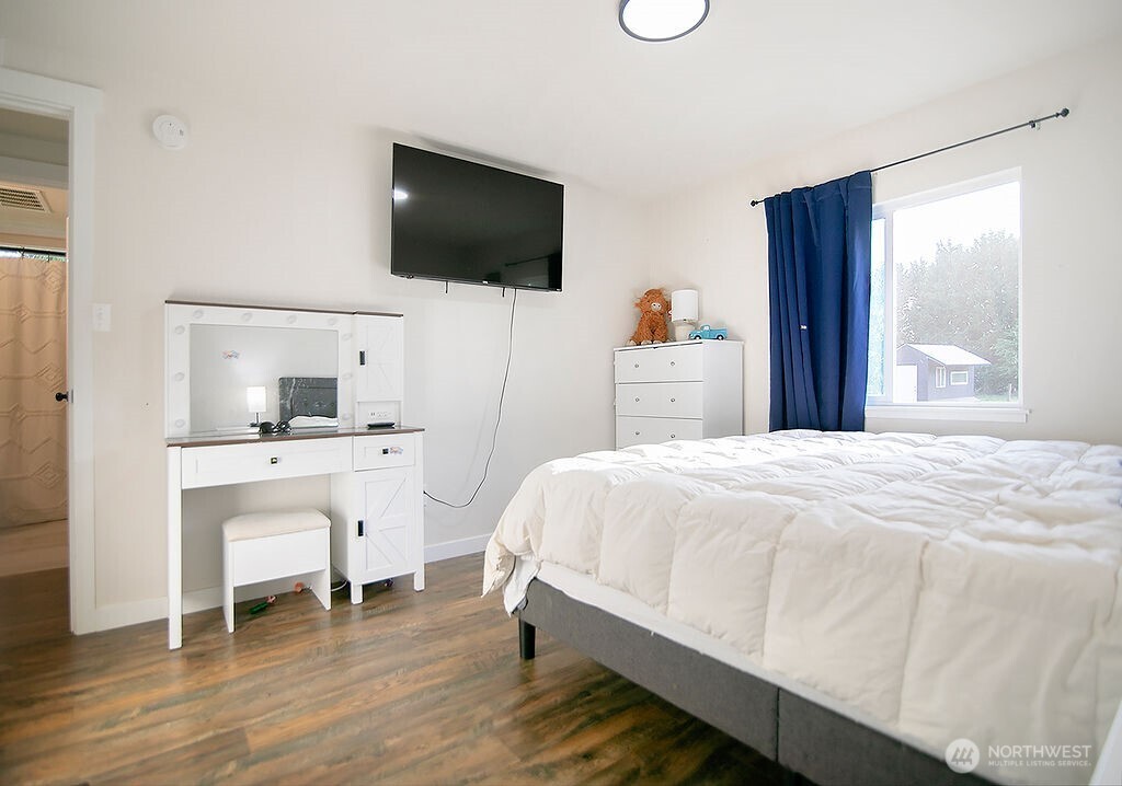 11845 School Land Road Property Photo 23