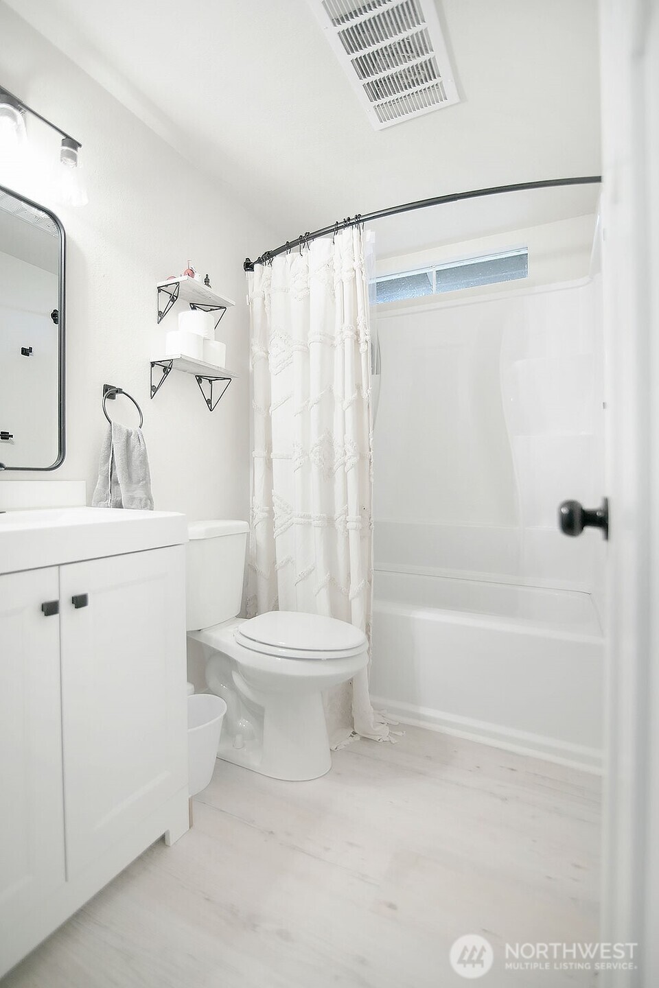 11845 School Land Road Property Photo 27