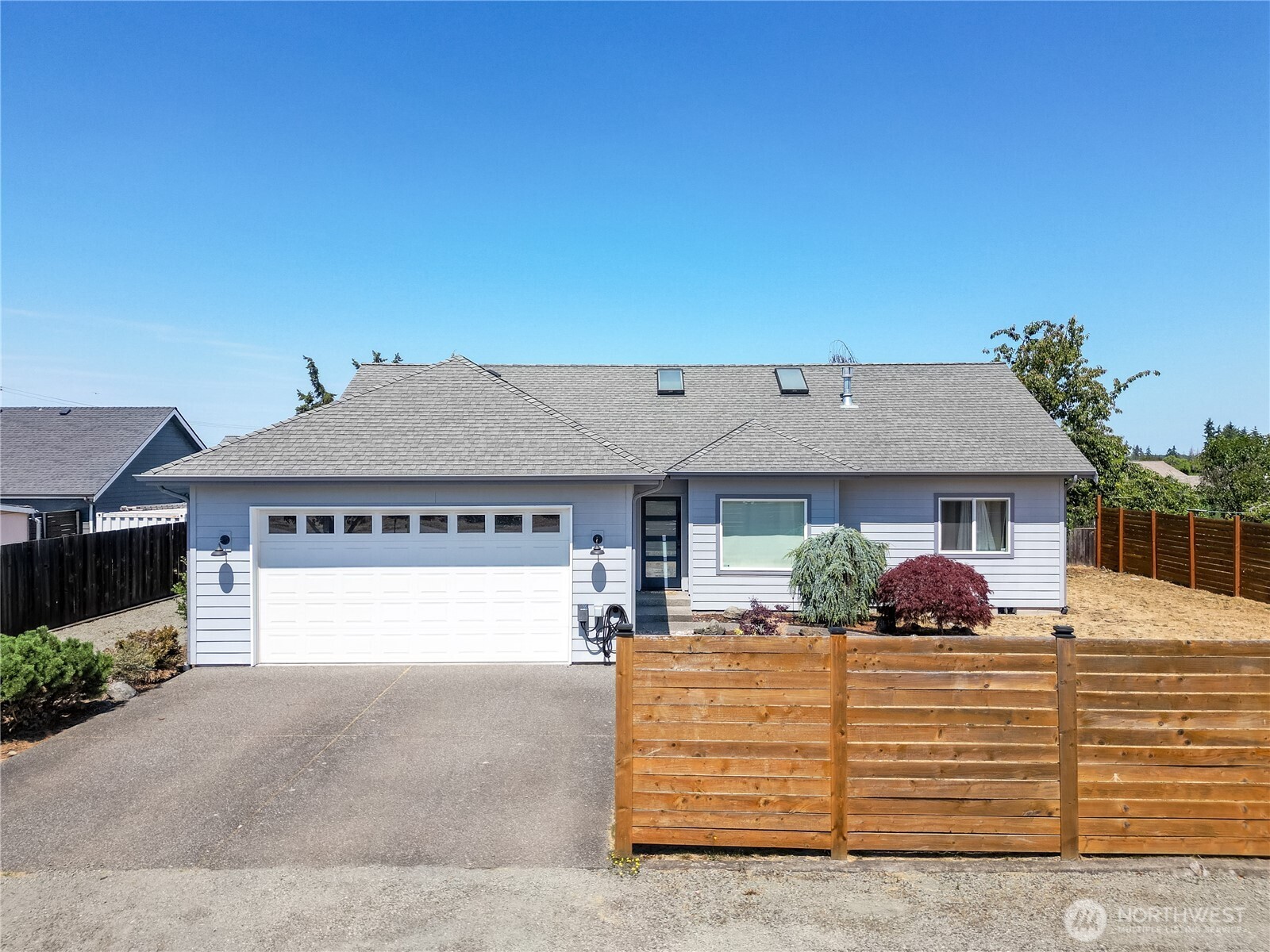 41 Smithfield Drive Property Photo 2