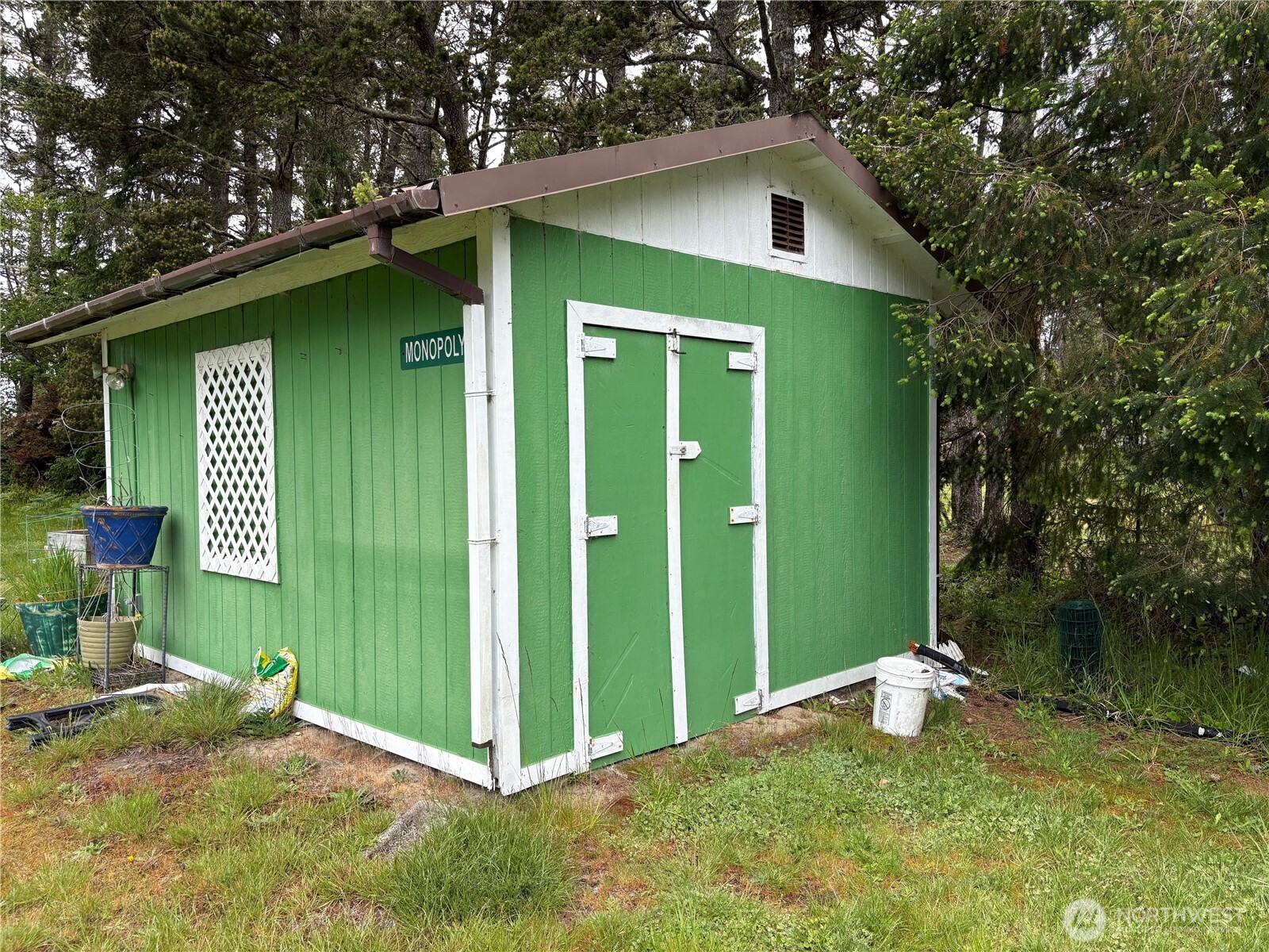 23612 U Street Property Photo 4