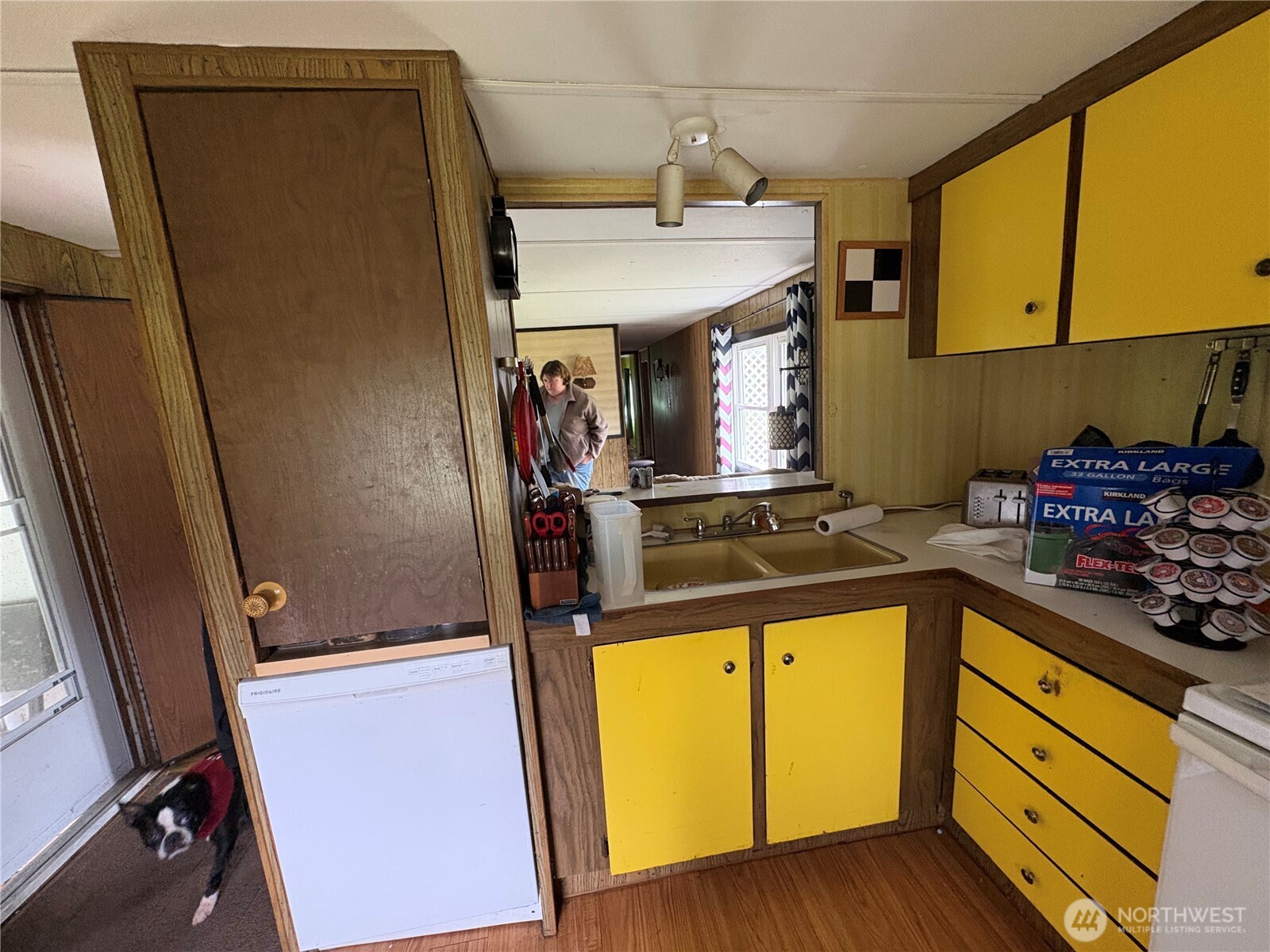23612 U Street Property Photo 6