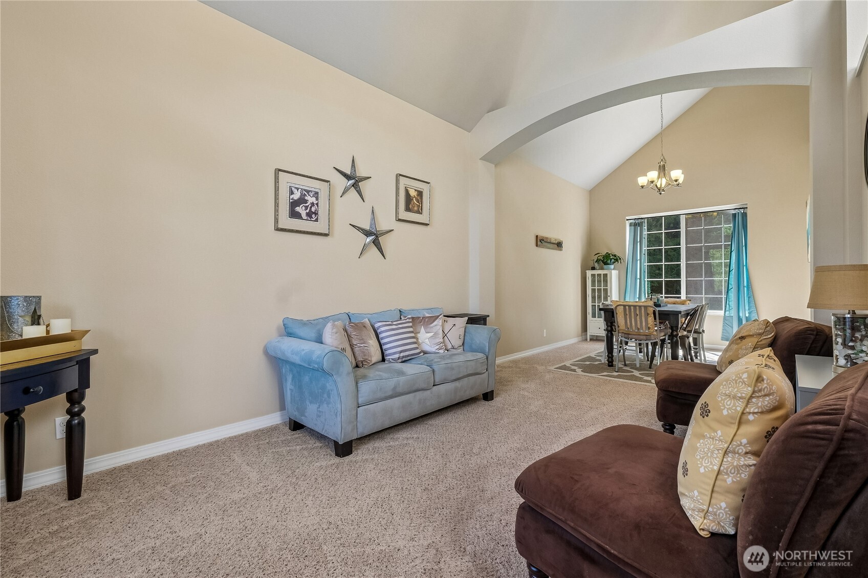 27661 Mcintosh Loop Property Photo 2