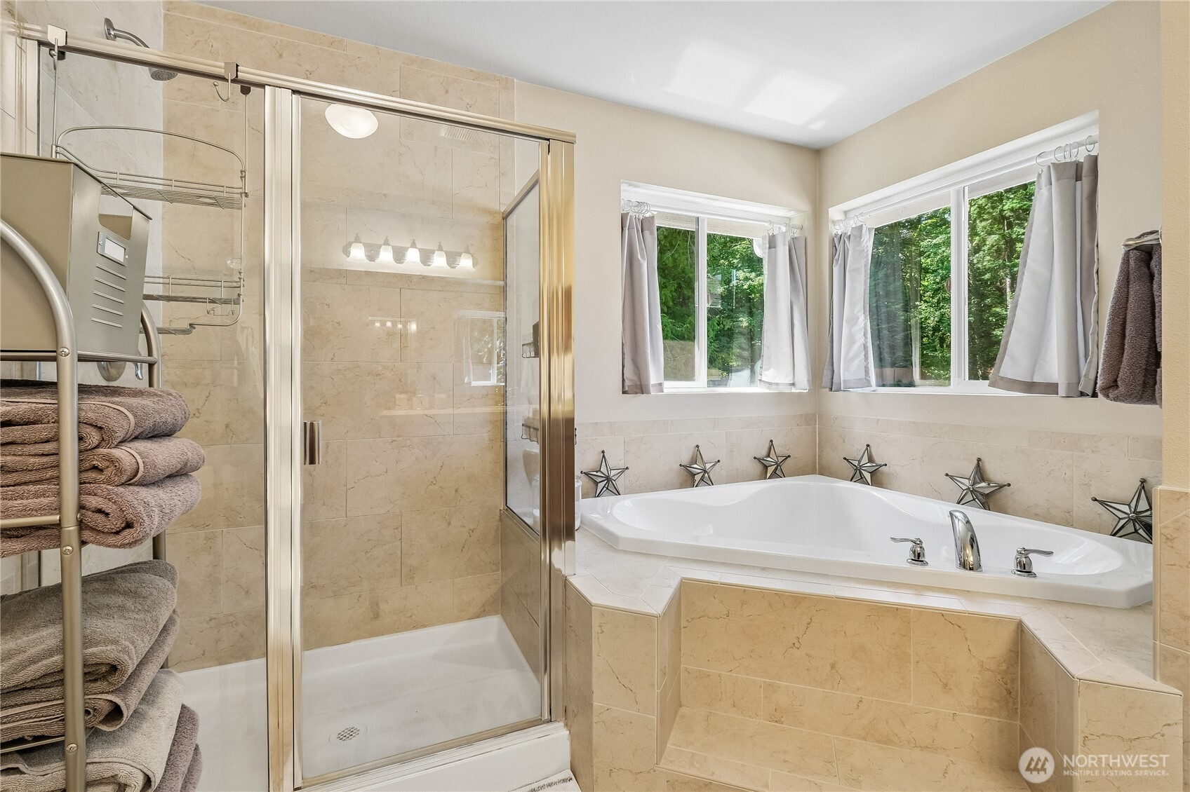 27661 Mcintosh Loop Property Photo 16
