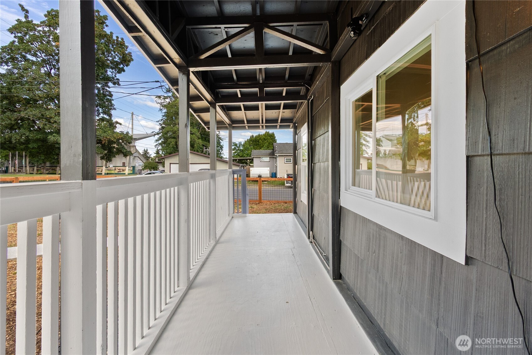 421 4th Street Property Photo 31