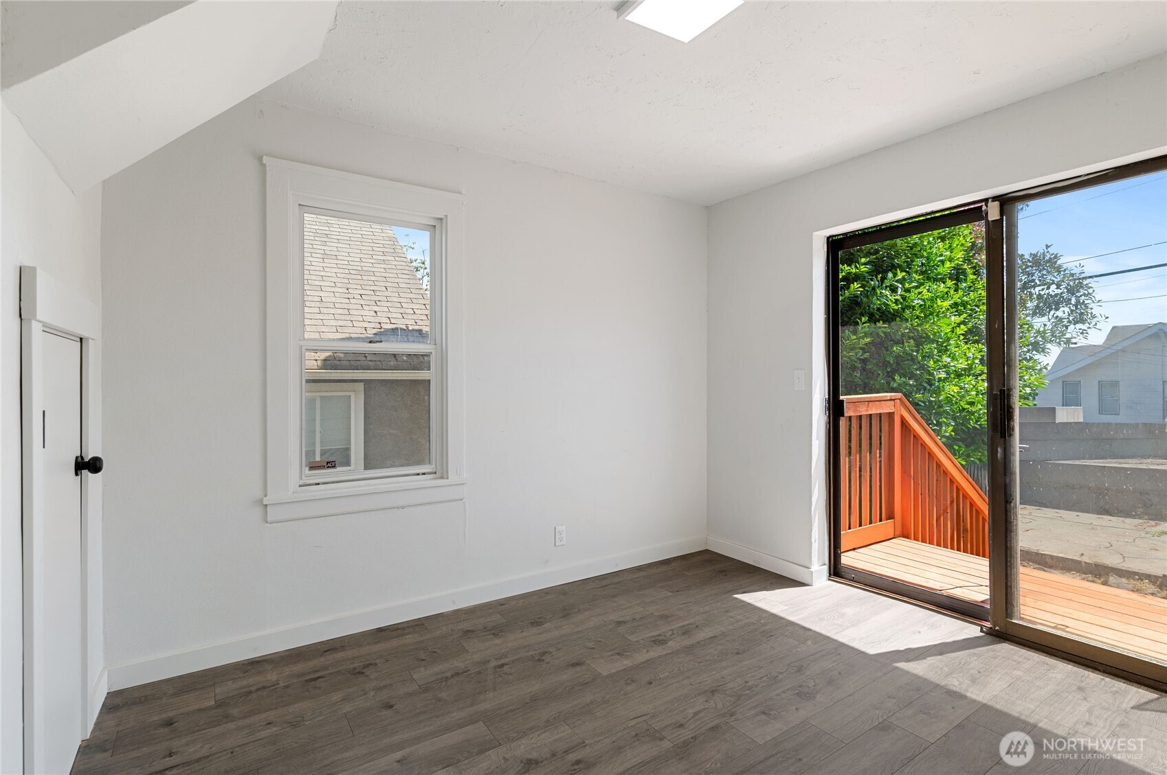 1231 4th Street Property Photo 14
