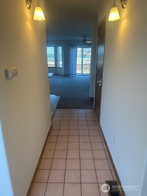 1300 W Marina Drive 16 Property Photo 6