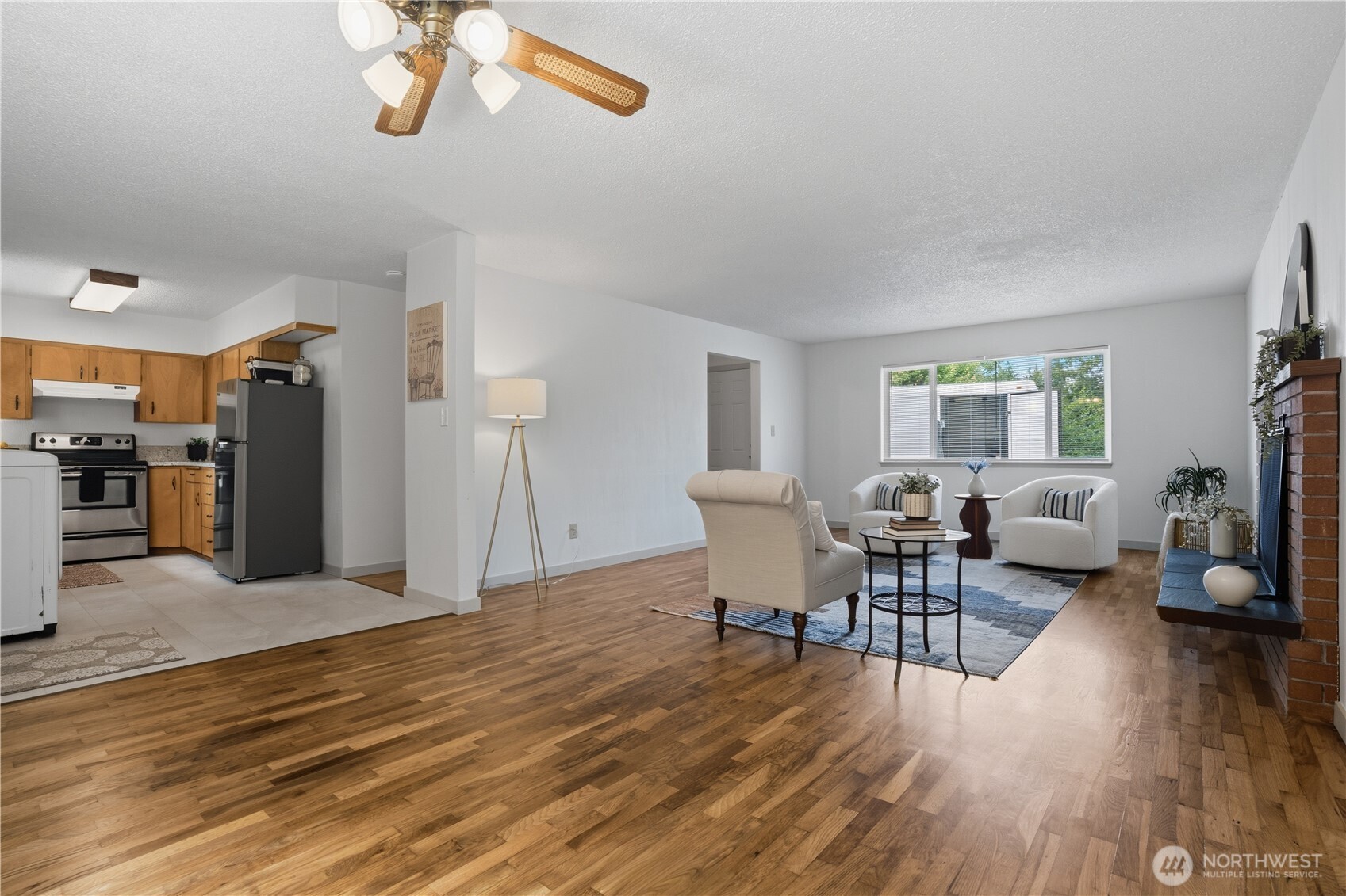 360 Tremont Street Property Photo 8