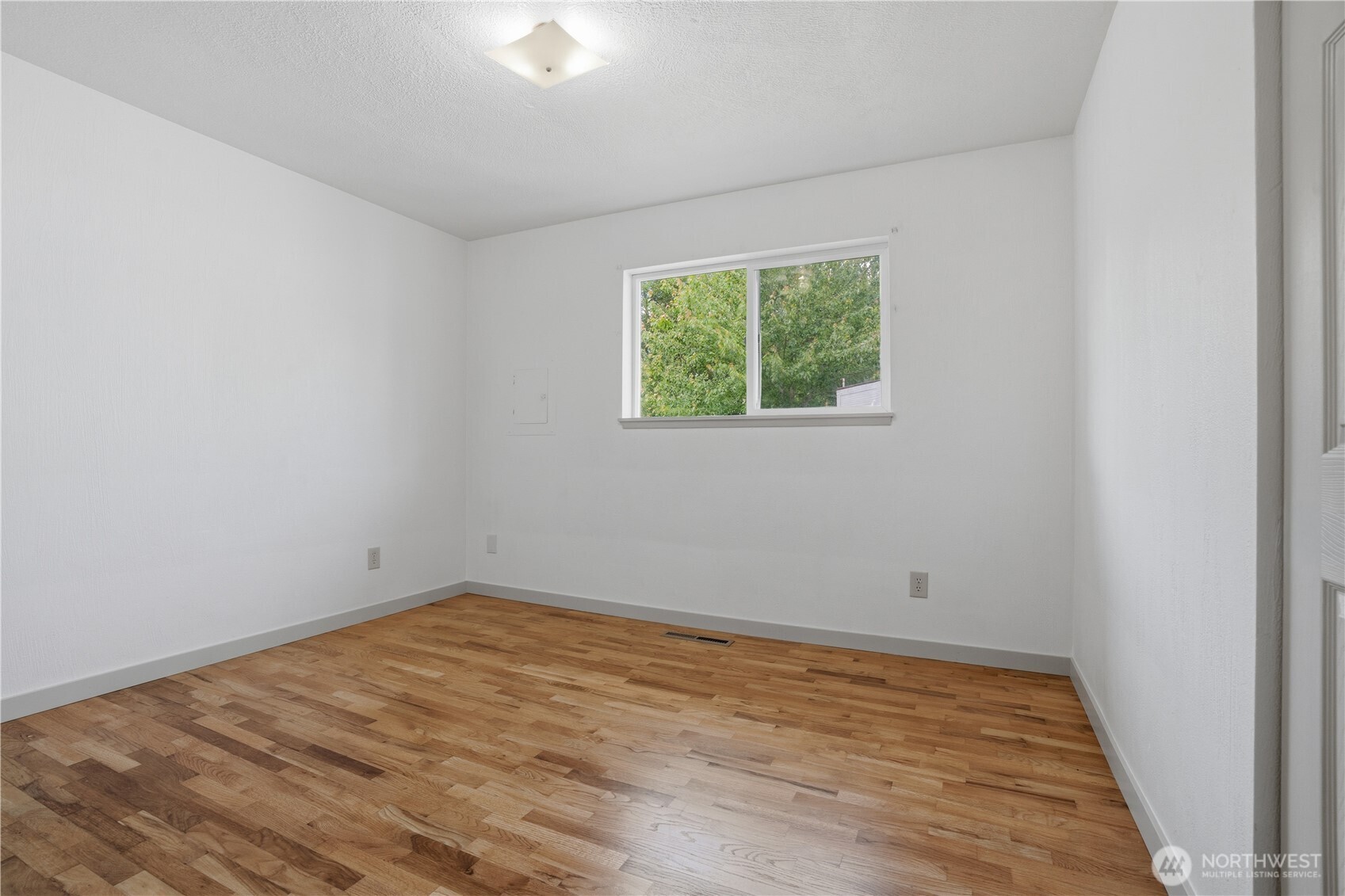 360 Tremont Street Property Photo 15