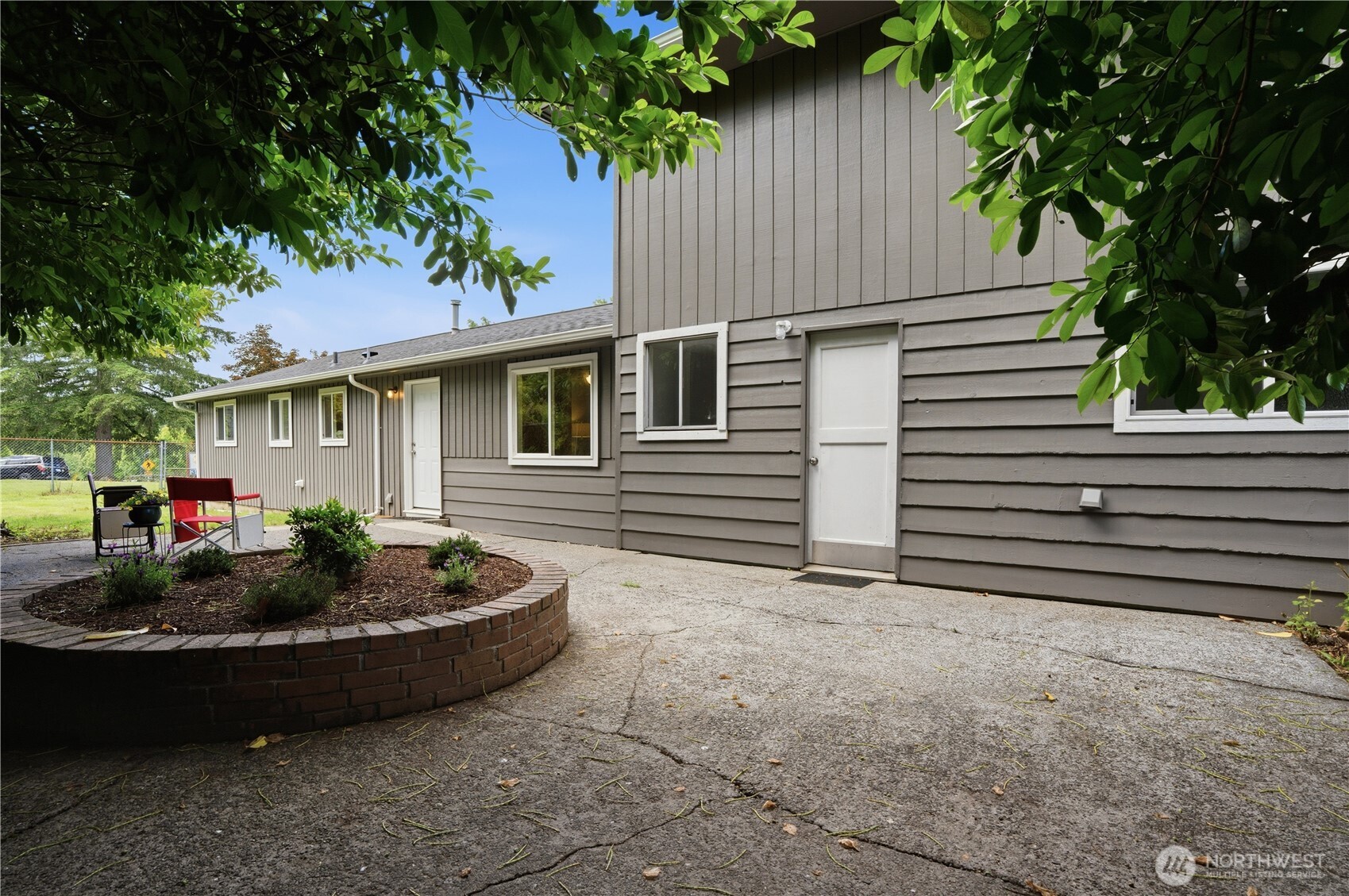 360 Tremont Street Property Photo 17