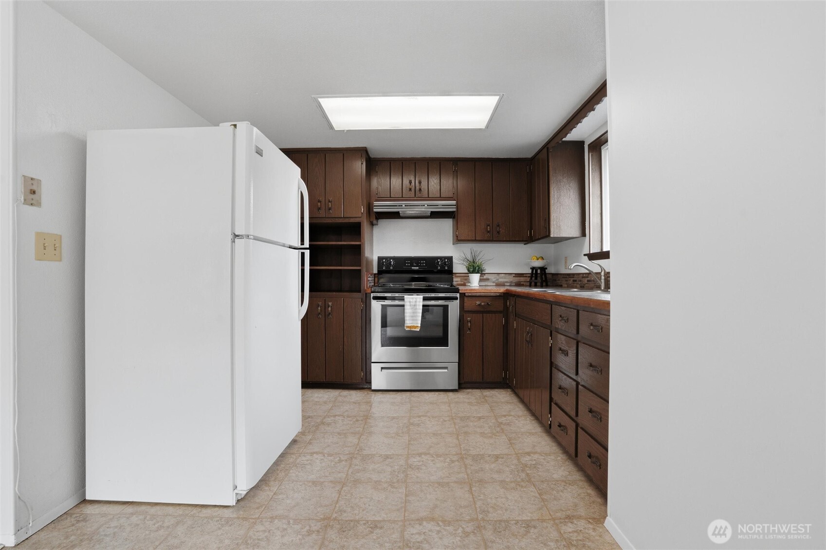 360 Tremont Street Property Photo 25