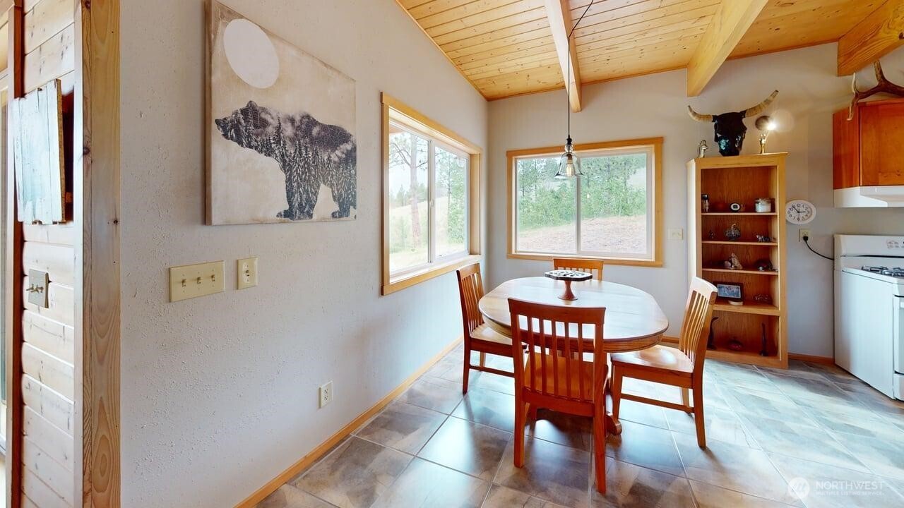 359 Bandtman Road Property Photo 17
