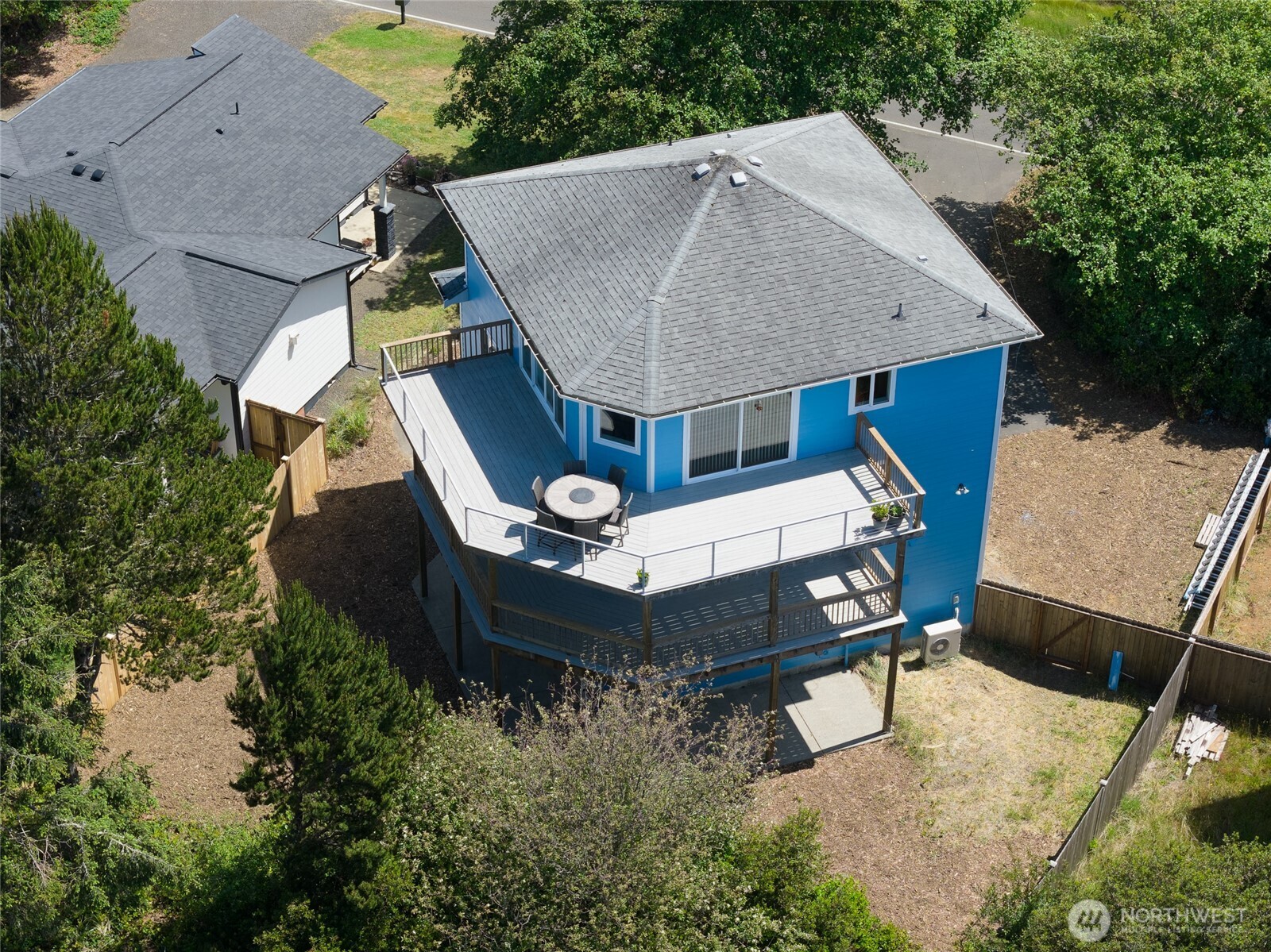 251 Ocean Shores Boulevard Property Photo 7
