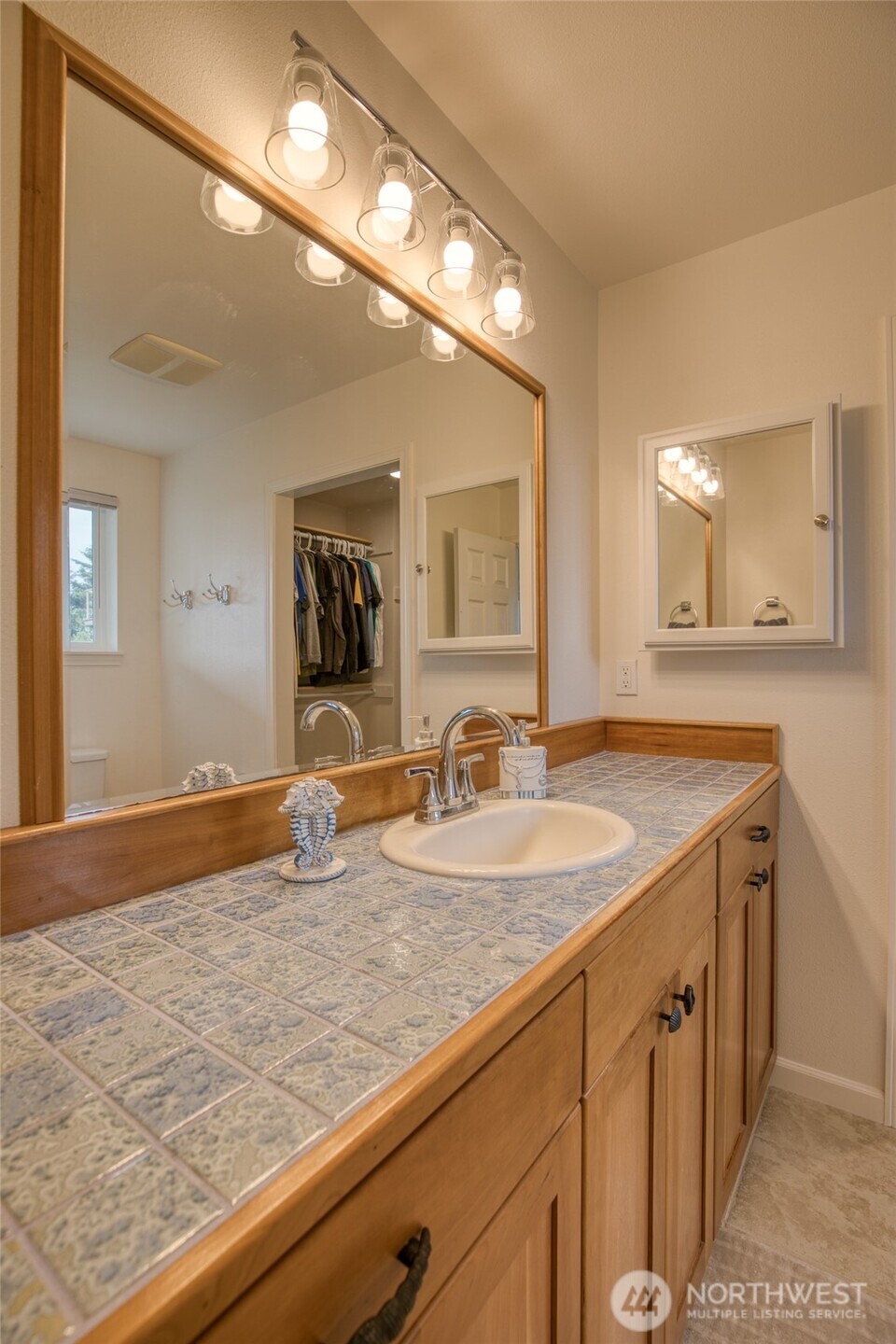 251 Ocean Shores Boulevard Property Photo 28